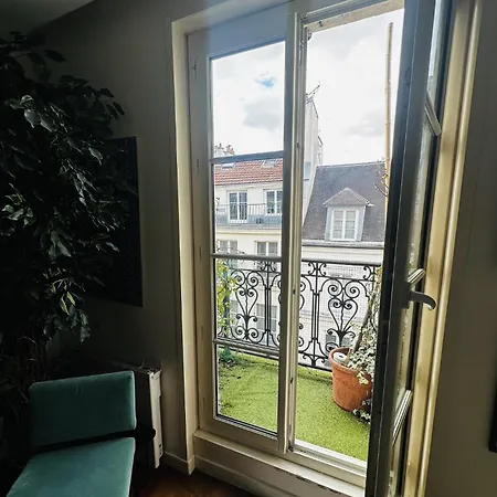 Apartament Avec Balcon