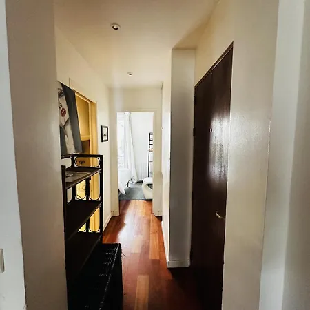 Avec Balcon דירה *