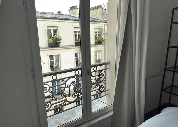 Avec Balcon Apartamento París