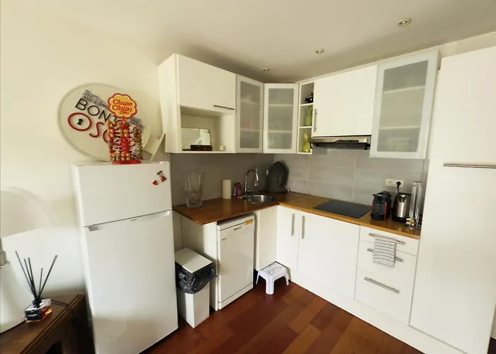 Avec Balcon Apartamento París